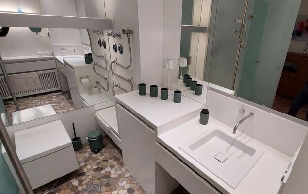 Inner City - Photo 4